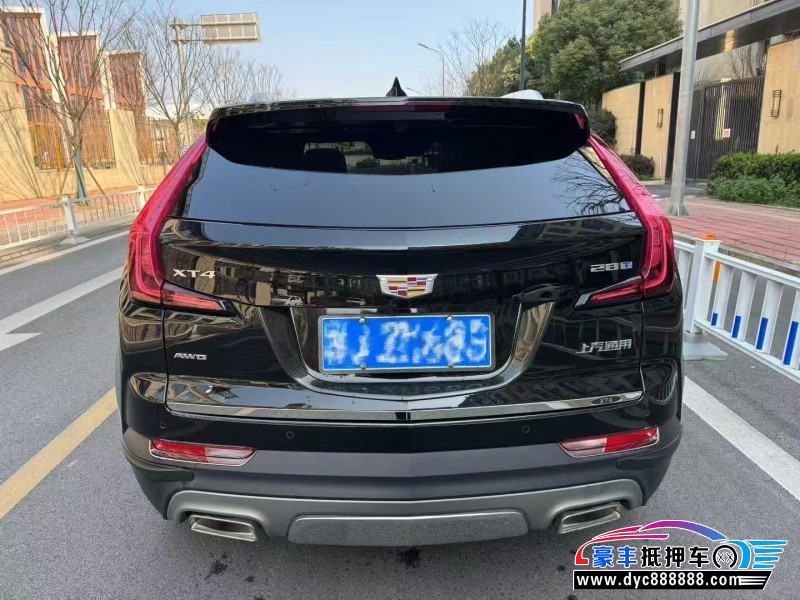 22年凯迪拉克XT4轿车抵押车出售