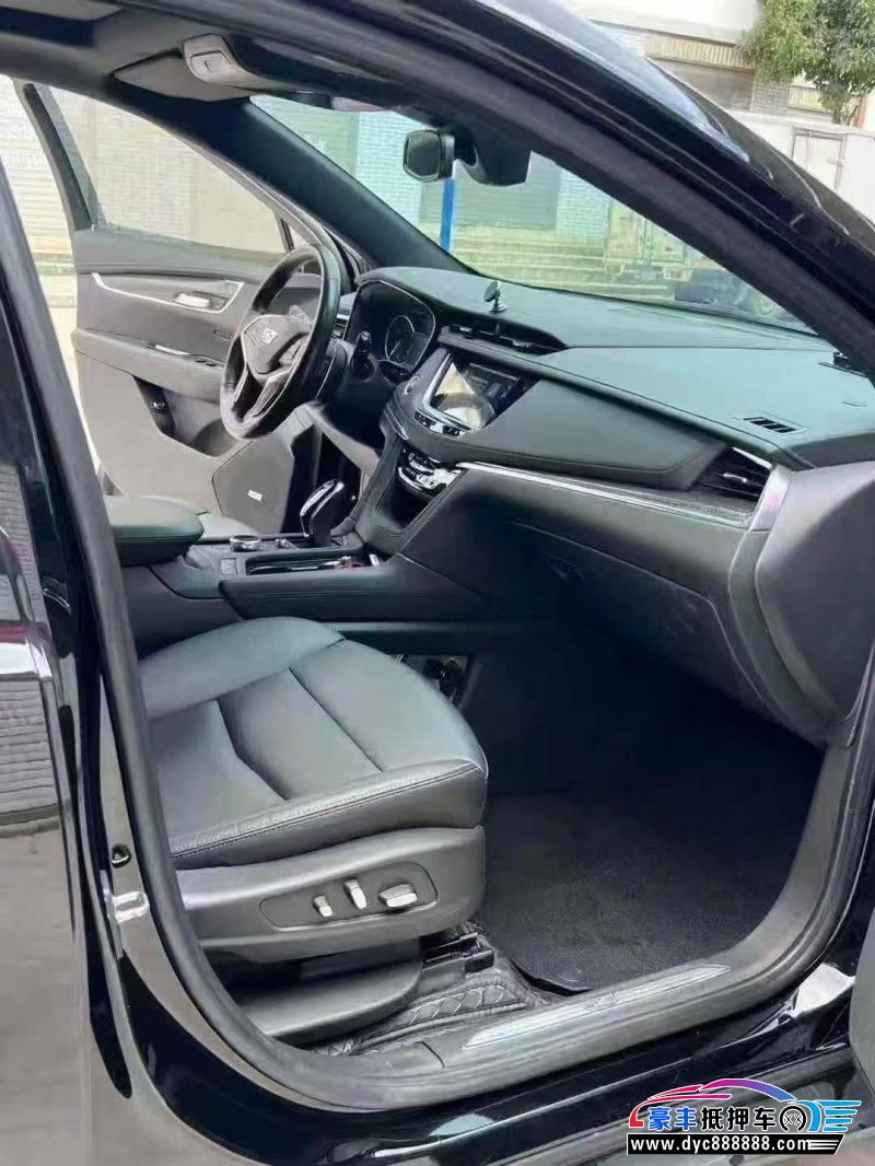 22年凯迪拉克XT5轿车抵押车出售