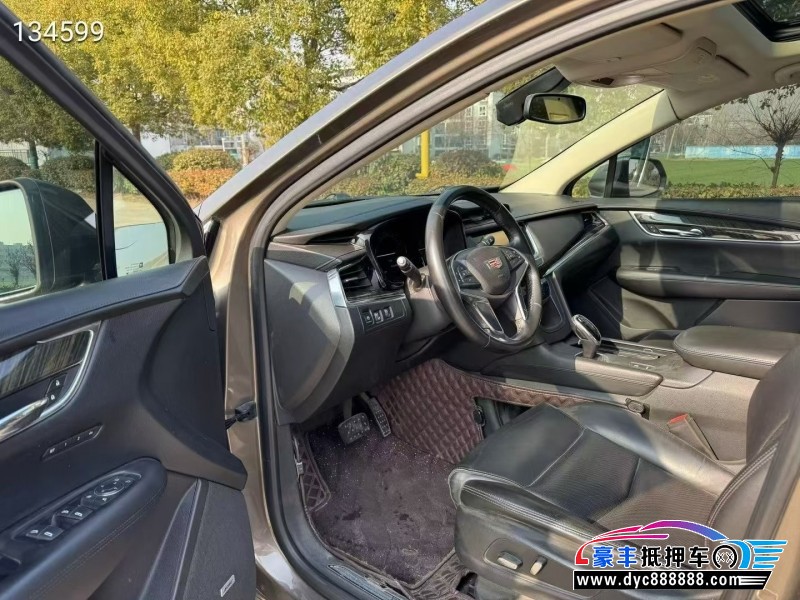 16年凯迪拉克XT5轿车抵押车出售
