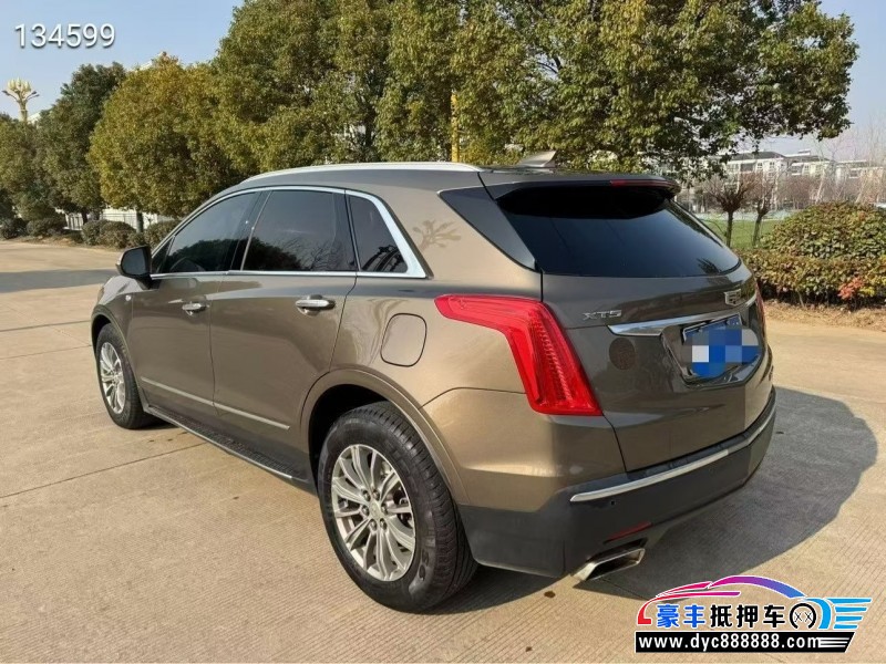 16年凯迪拉克XT5轿车抵押车出售