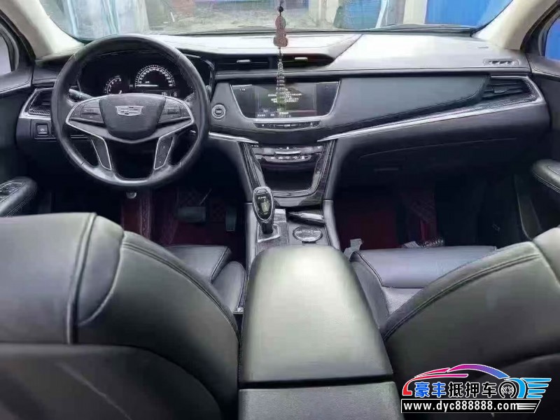 16年凯迪拉克XT5轿车抵押车出售