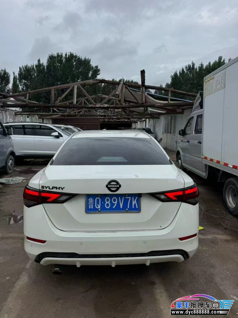 21年日产轩逸轿车抵押车出售