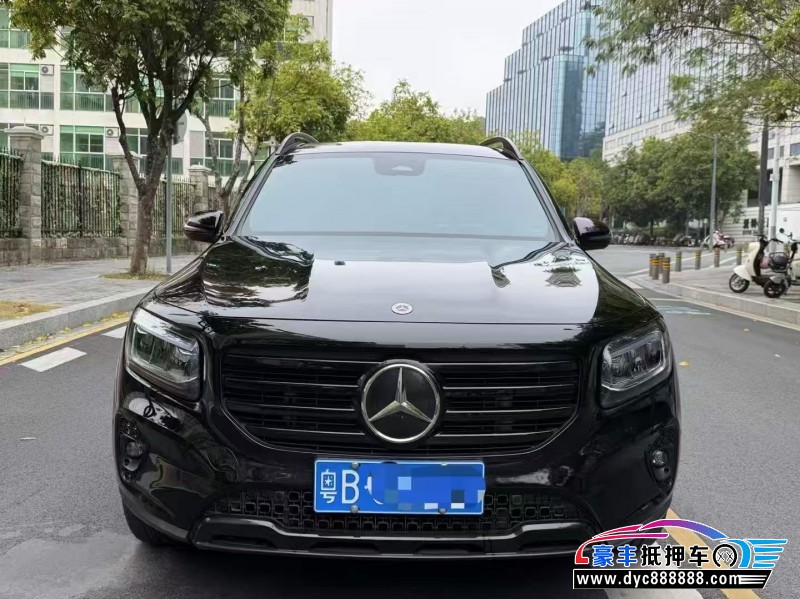 25年奔驰GLB轿车抵押车出售