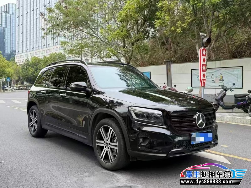 25年奔驰GLB轿车抵押车出售