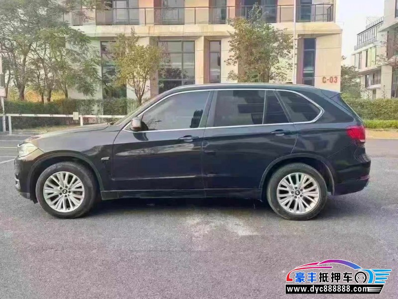 15年宝马X5轿车抵押车出售