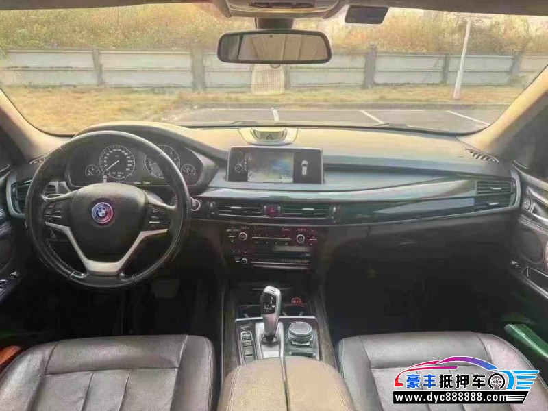 15年宝马X5轿车抵押车出售