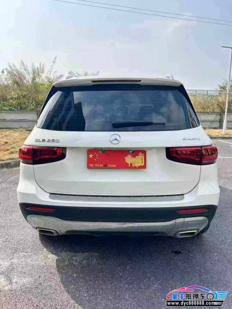 21年奔驰GLB轿车抵押车出售