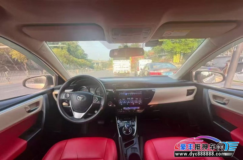 16年丰田雷凌轿车抵押车出售