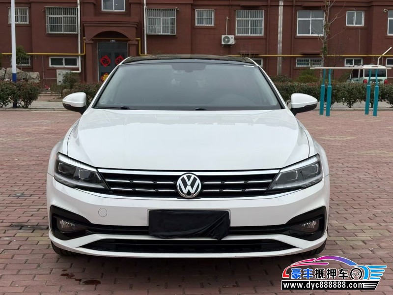 抵押车出售20年大众凌渡轿车