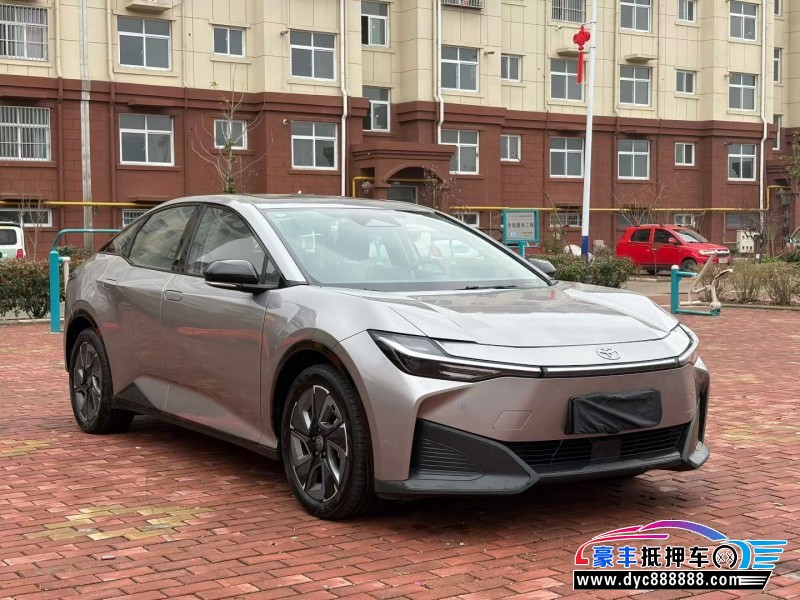 25年丰田BZ3轿车抵押车出售