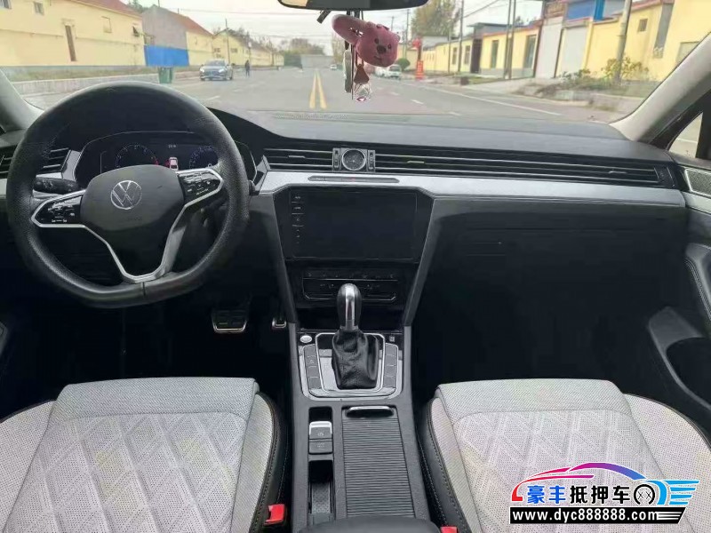 24年大众迈腾轿车抵押车出售