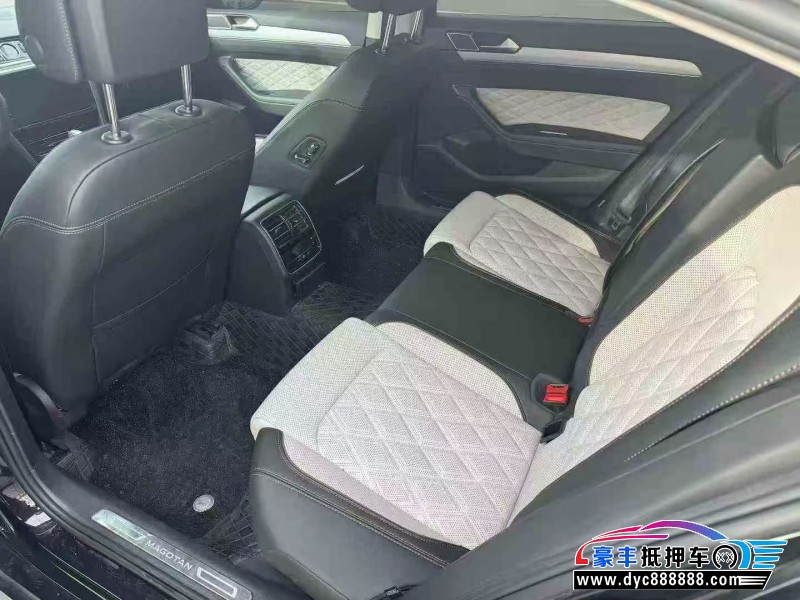 24年大众迈腾轿车抵押车出售