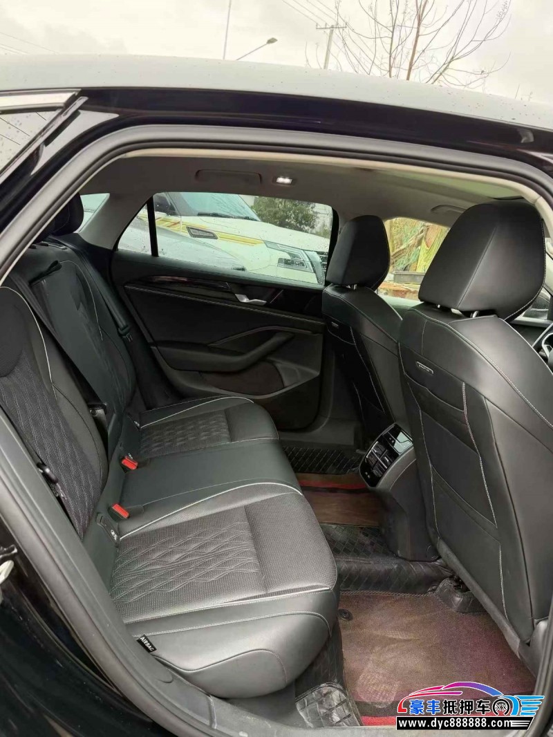 24年大众迈腾轿车抵押车出售