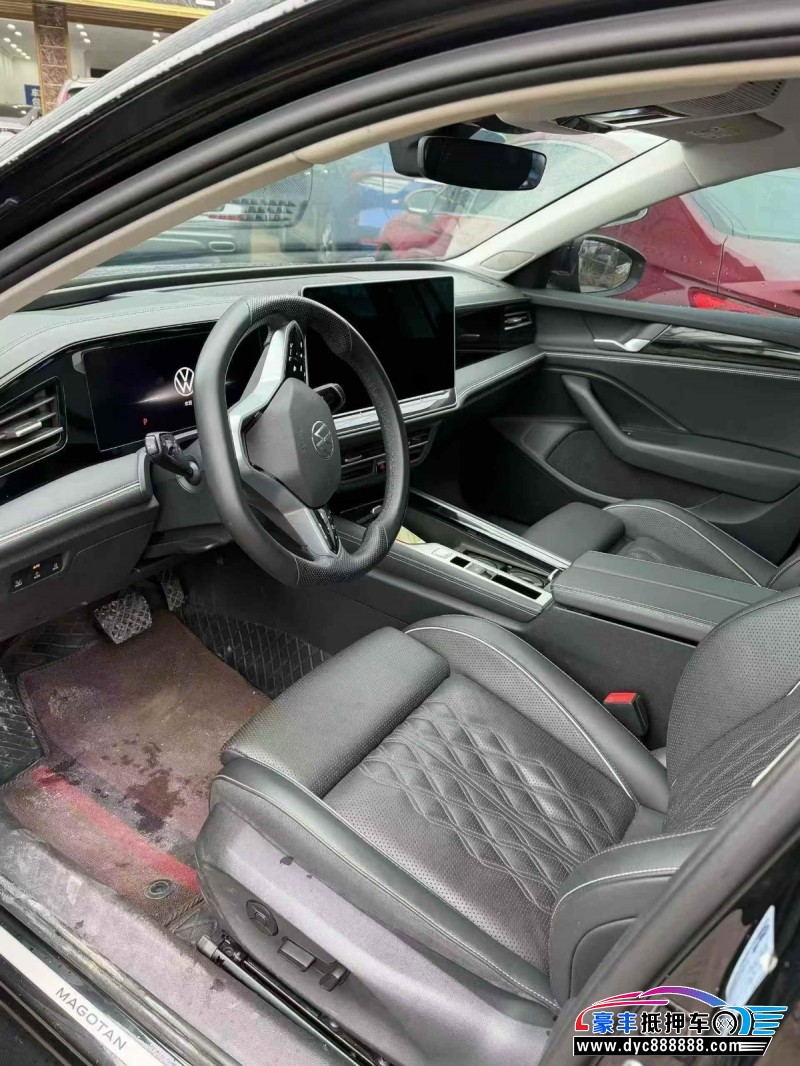 24年大众迈腾轿车抵押车出售