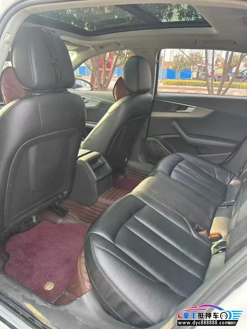 18年奥迪A4L轿车抵押车出售