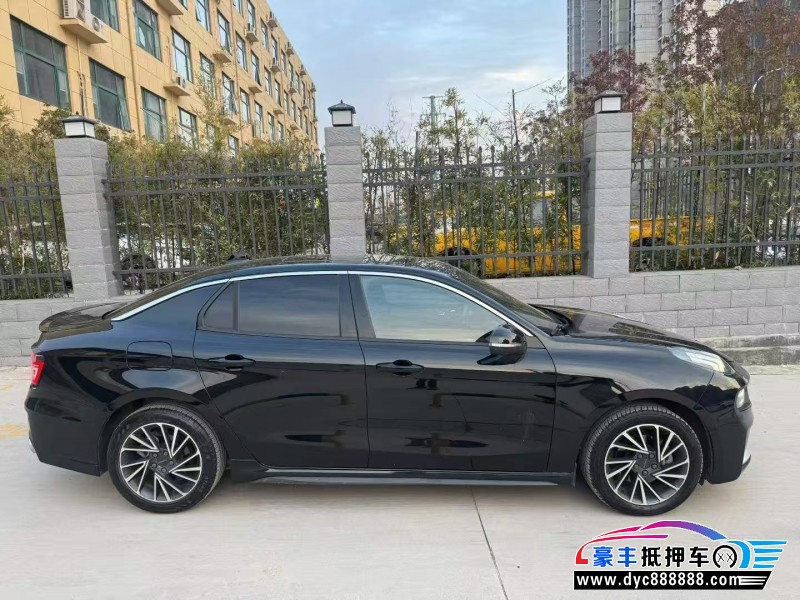 22年领克03轿车抵押车出售