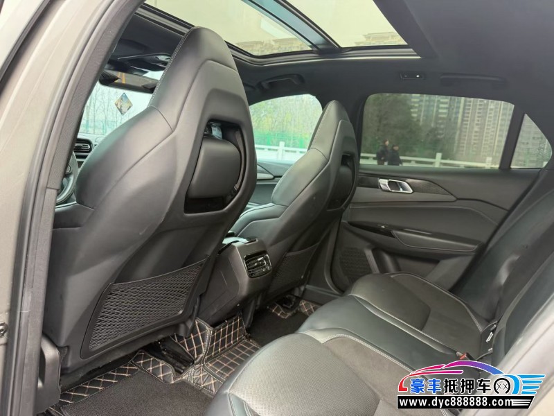 22年领克03轿车抵押车出售