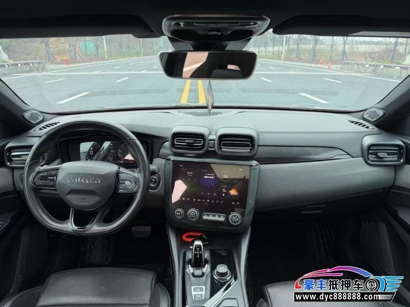 22年领克03轿车抵押车出售