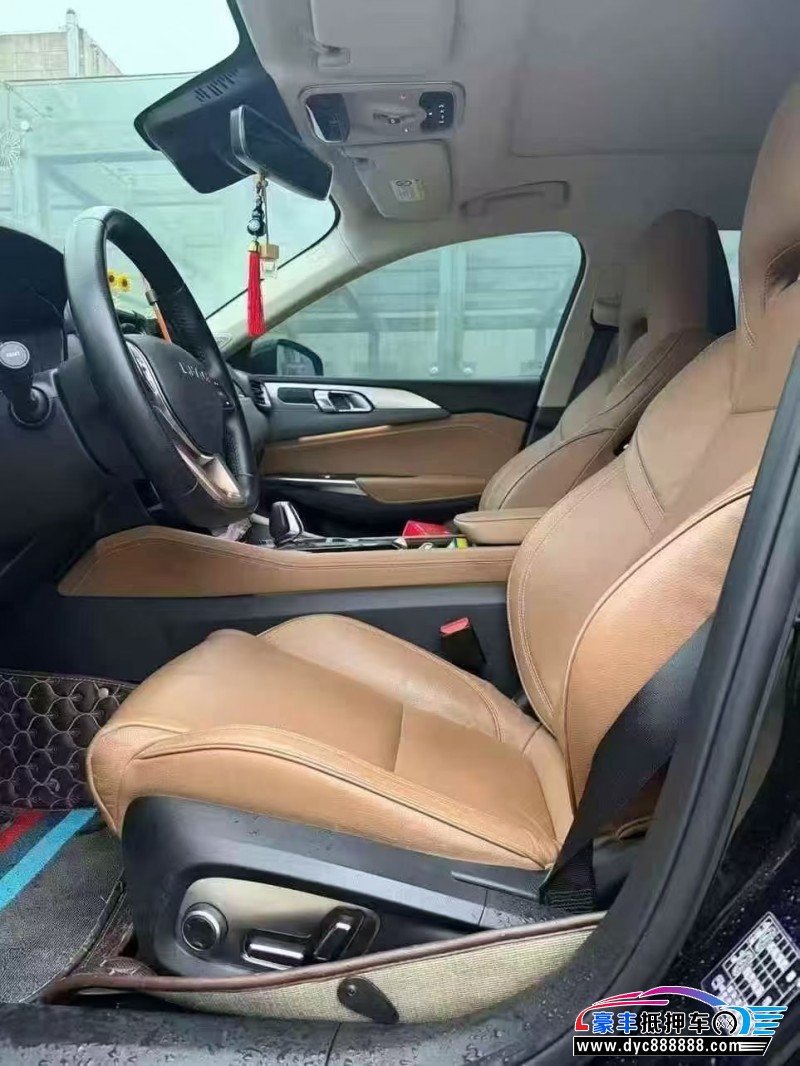 19年领克03轿车抵押车出售