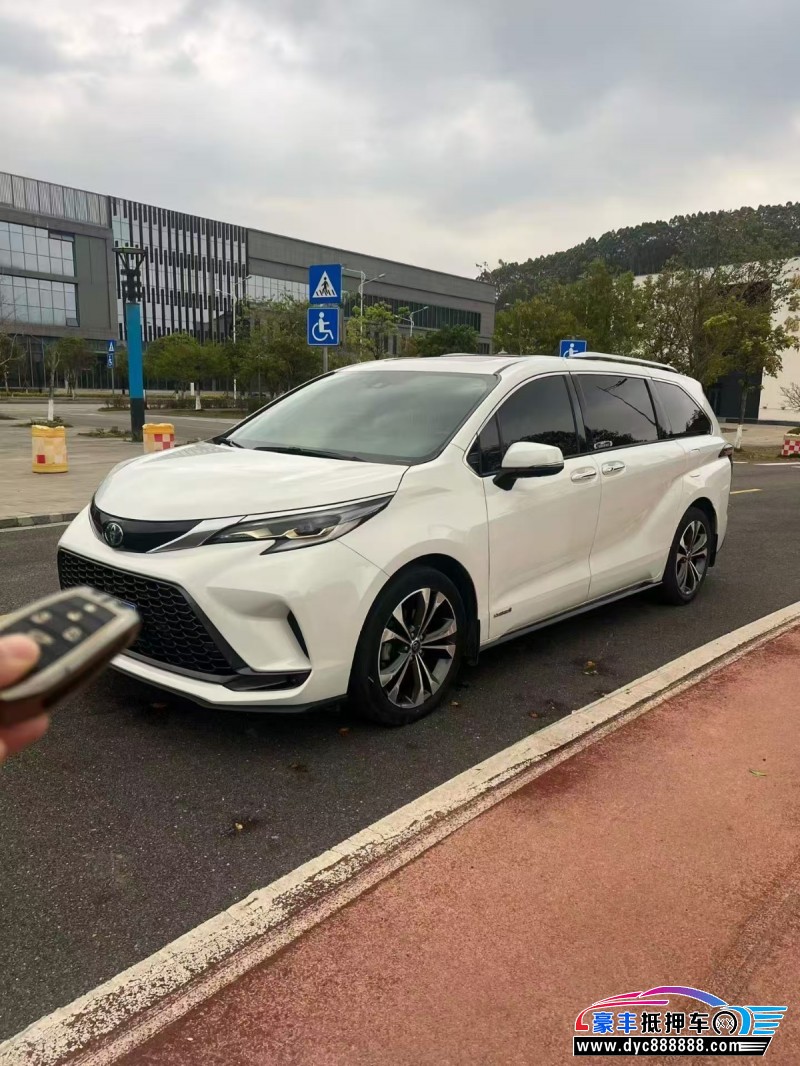 23年丰田格瑞维亚轿车抵押车出售