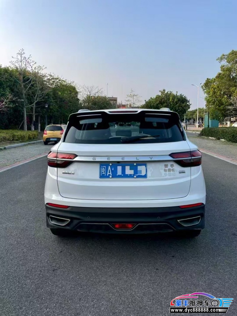 19年吉利缤越轿车抵押车出售