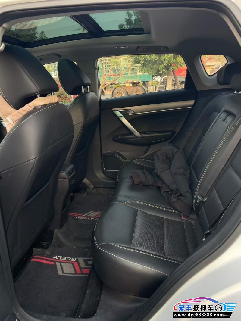 19年吉利缤越轿车抵押车出售