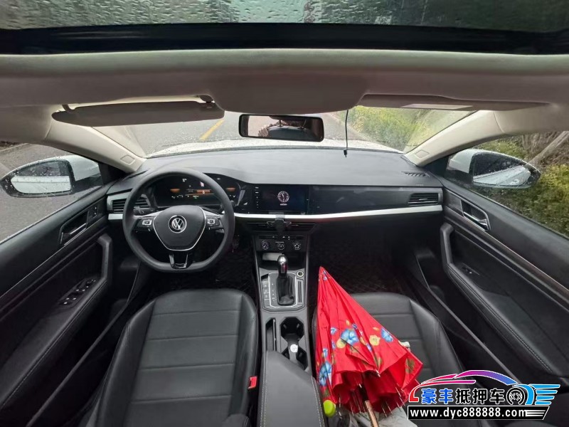 22年大众朗逸轿车抵押车出售