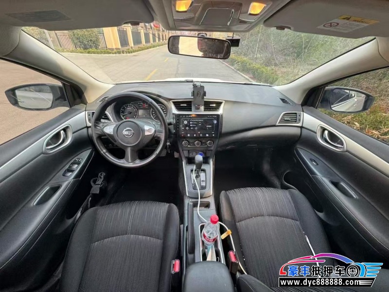 24年日产轩逸轿车抵押车出售