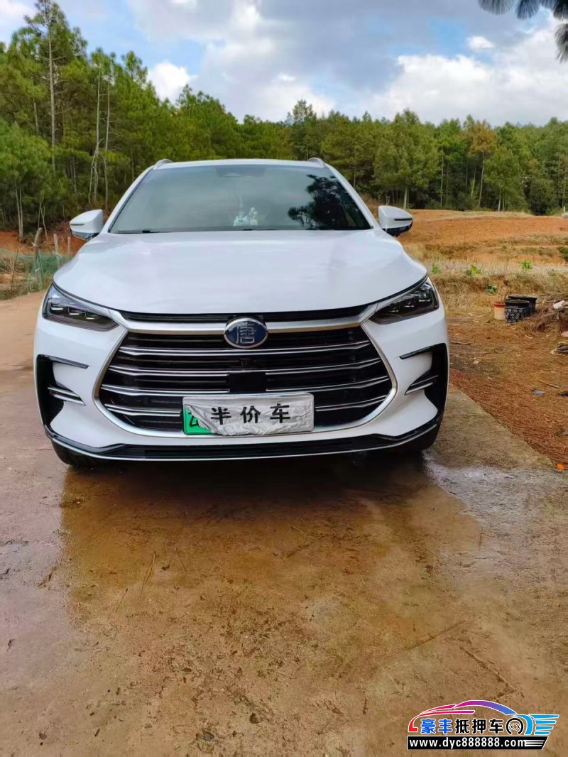 抵押车出售23年比亚迪唐轿车