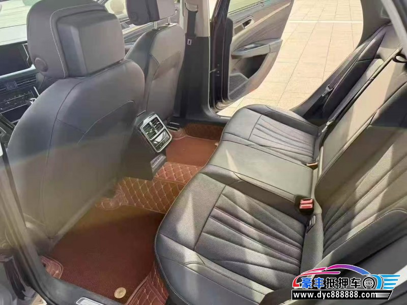 25年大众帕萨特轿车抵押车出售