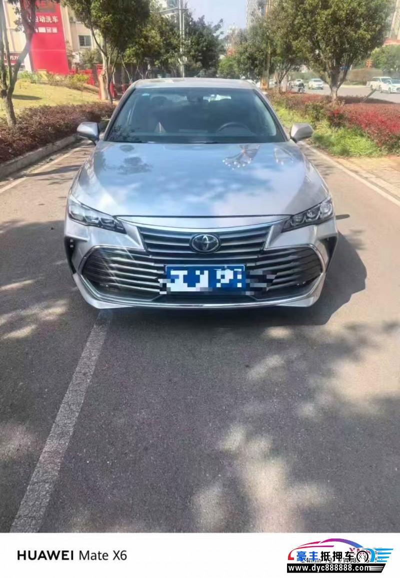 抵押车出售26年丰田亚洲龙轿车