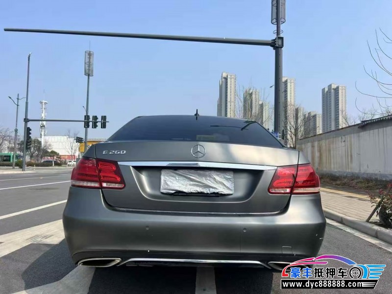 15年奔驰E轿车抵押车出售