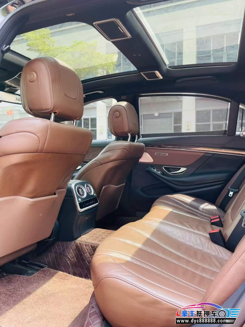 14年奔驰S轿车抵押车出售