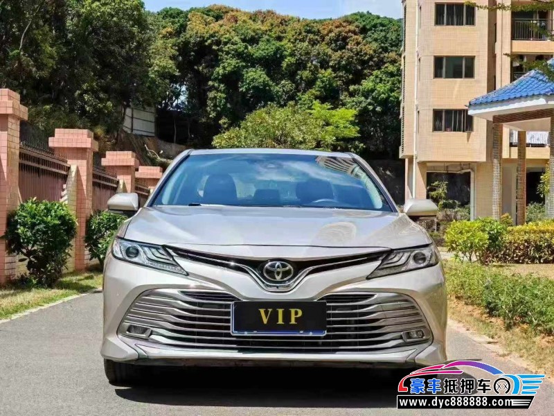 20年丰田凯美瑞轿车抵押车出售