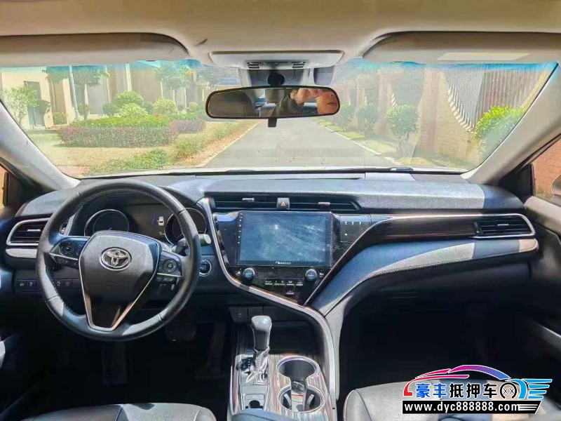 20年丰田凯美瑞轿车抵押车出售