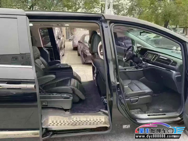 21年本田艾力绅轿车抵押车出售