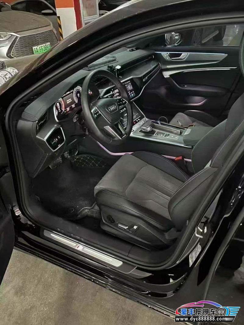 25年奥迪A6轿车抵押车出售