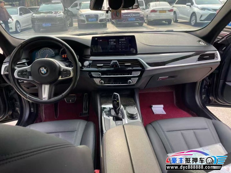 18年宝马5系轿车抵押车出售