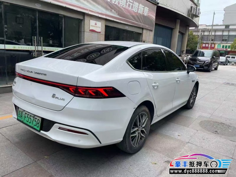 23年比亚迪秦轿车抵押车出售