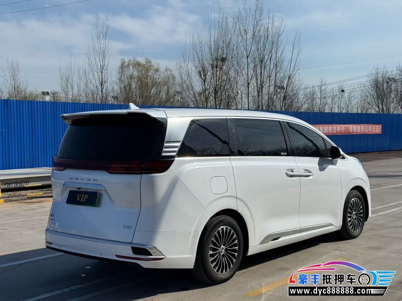 22年腾势D9轿车抵押车出售