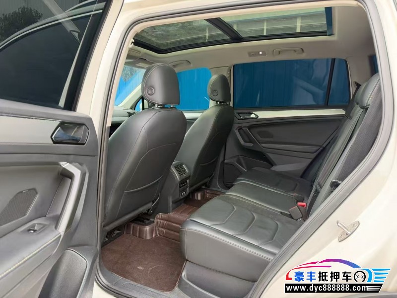 17年大众途观L轿车抵押车出售