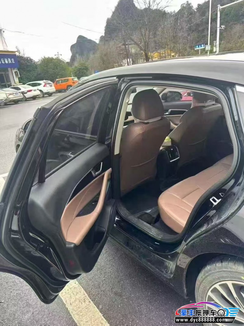 25年奔腾B70轿车抵押车出售