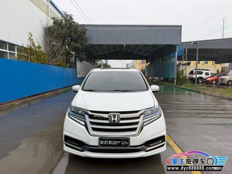 抵押车出售19年本田艾力绅轿车