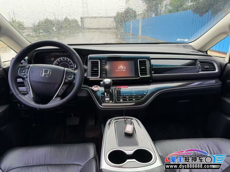 19年本田艾力绅轿车抵押车出售
