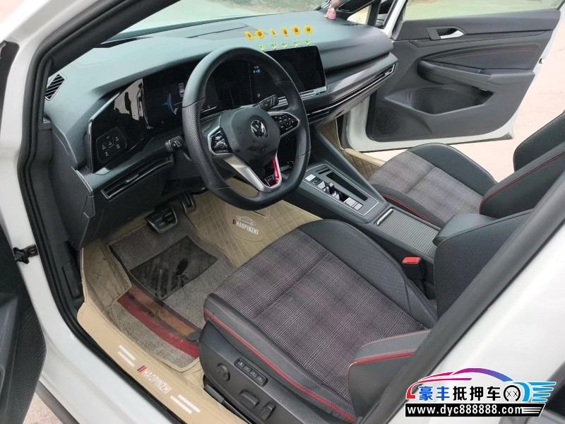 21年大众高尔夫轿车抵押车出售