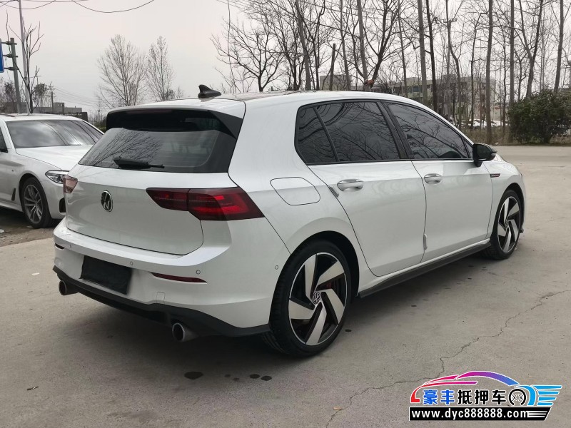 21年大众高尔夫轿车抵押车出售