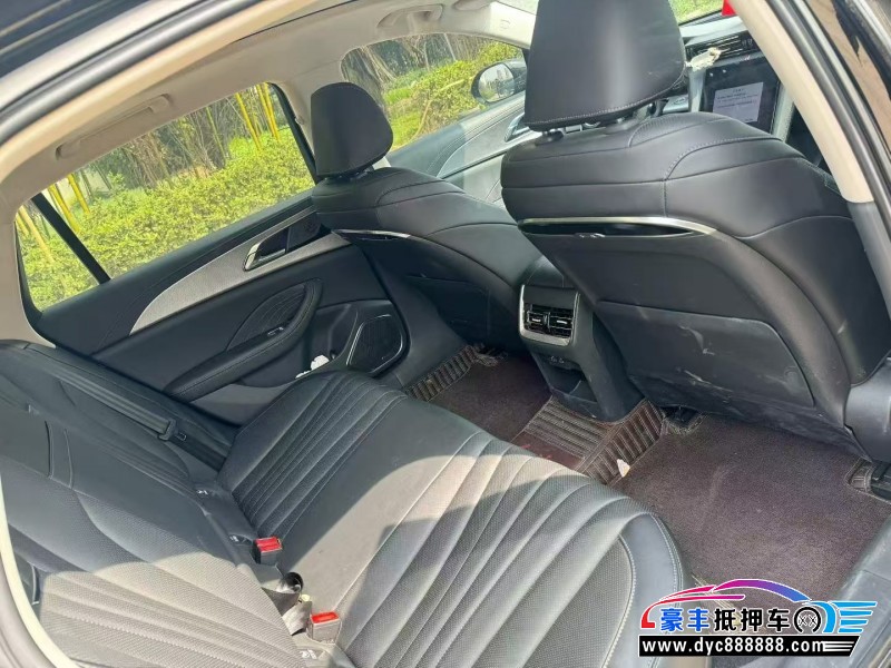 23年红旗H5轿车抵押车出售