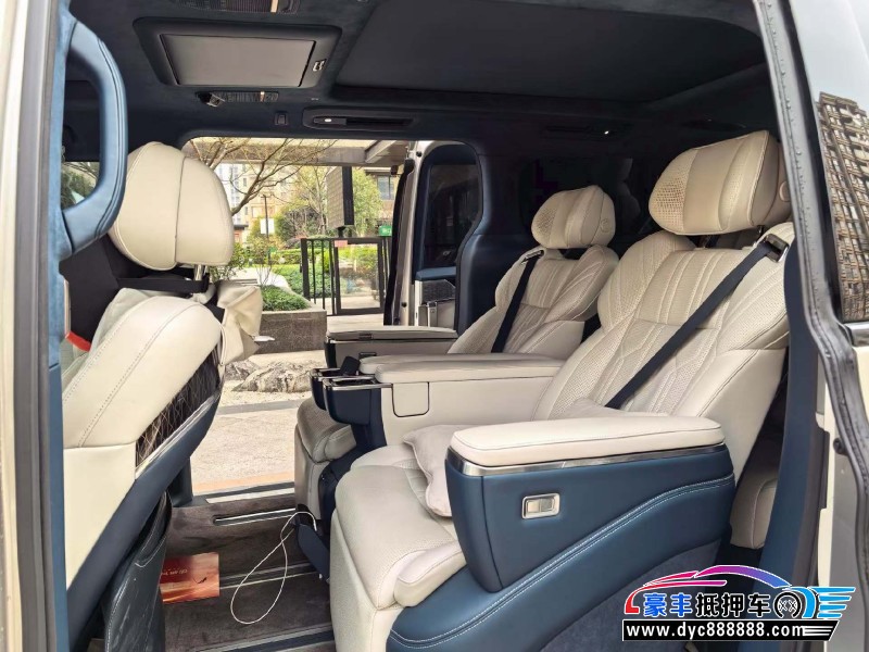 23年极氪009轿车抵押车出售