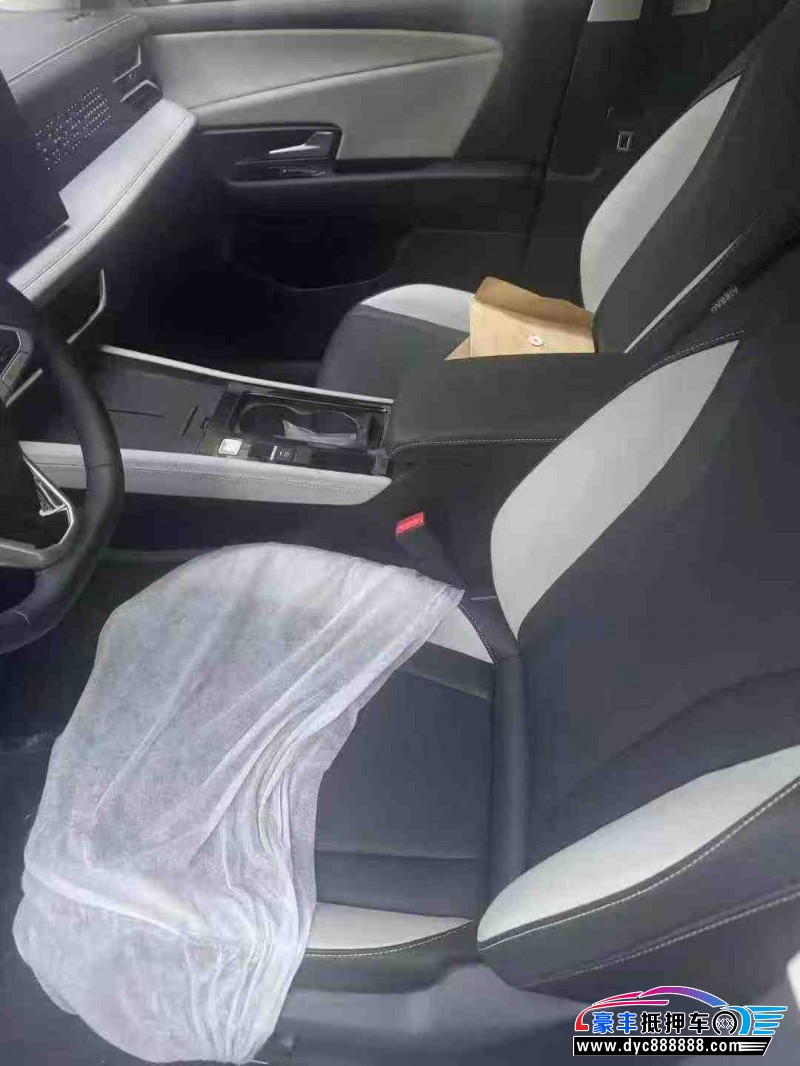 25年大众捷达轿车抵押车出售