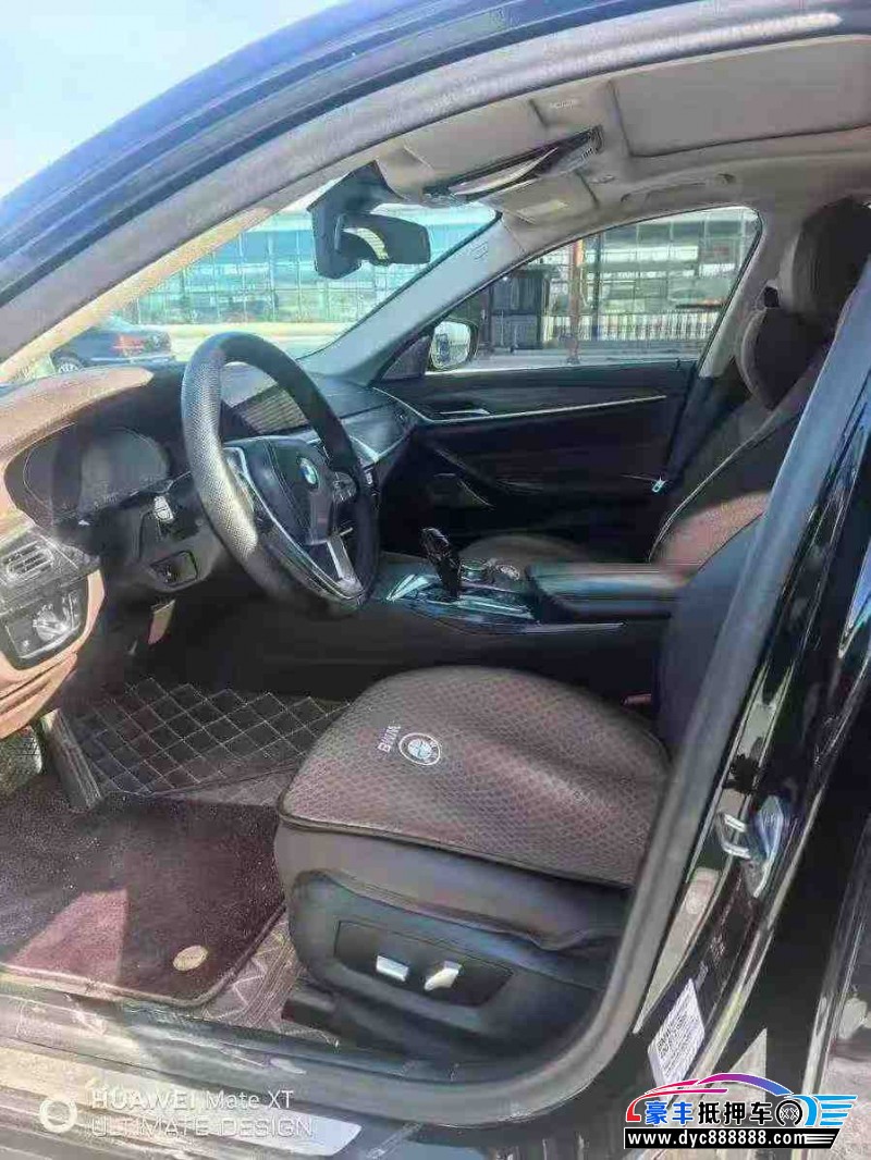 20年宝马5系轿车抵押车出售